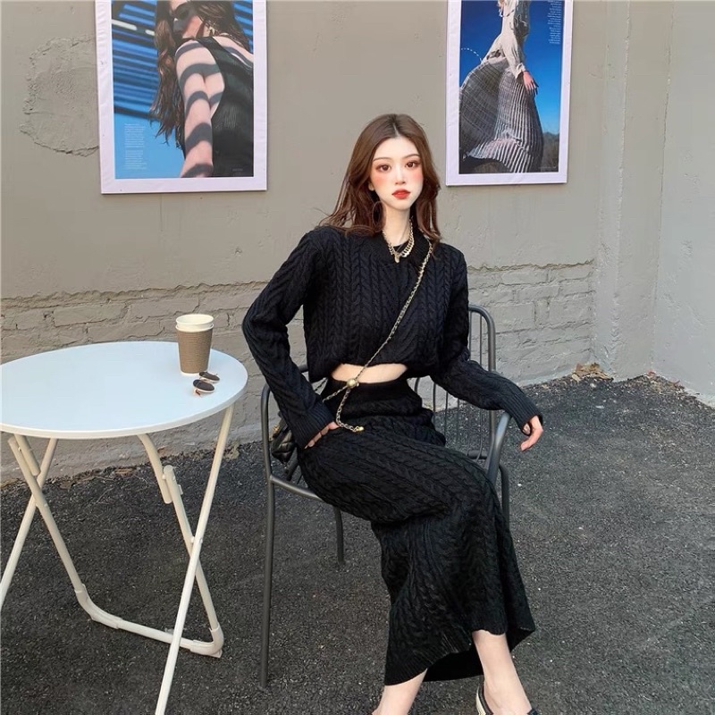 Kate✨Sét áo len thừng lửng kèm váy body dài