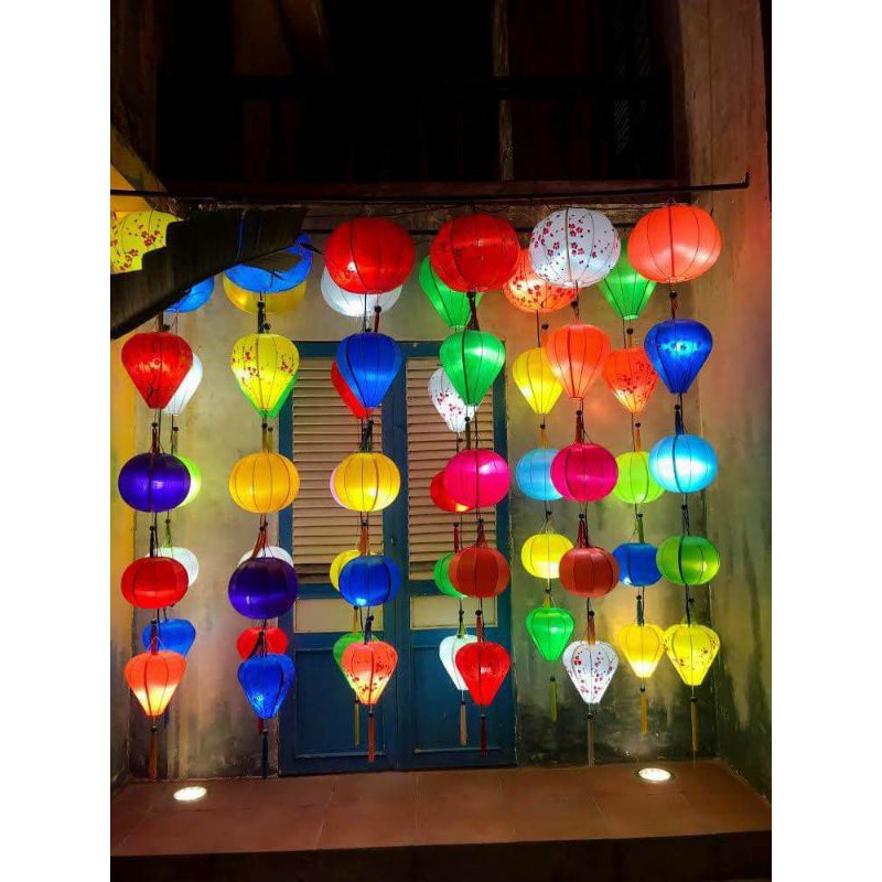 Đèn lồng hội an size 40cm chất liệu vải 3d treo ngoài trời rất phù hợp