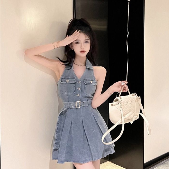Đầm Denim Mùa Hè 2023 Dáng Ngắn Xếp Ly Lưng Cao Cổ Yếm Phong Cách Pháp Hợp Thời Trang Cho Nữ