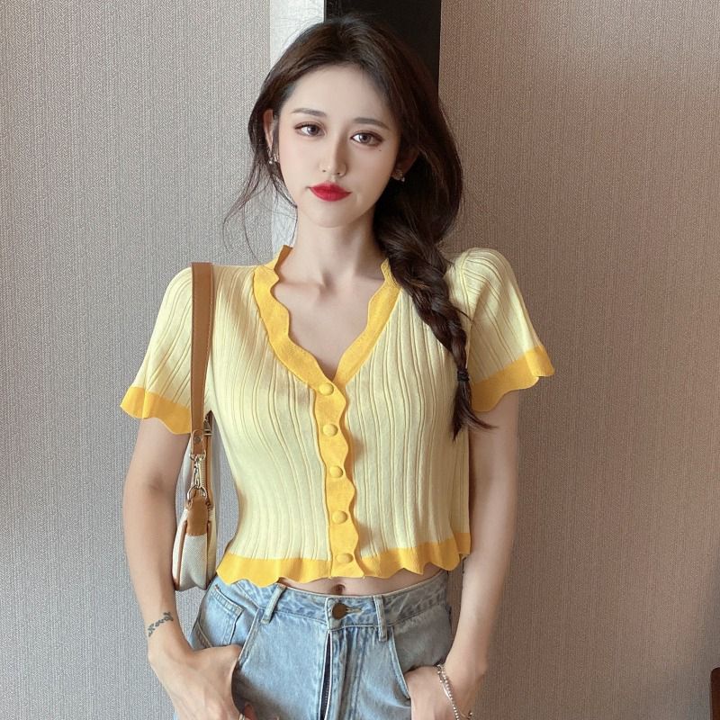 Áo Thun Nữ Croptop Áo Kiểu Sexy Cổ Chữ V Hàng Chất Xịn 2 Màu Tím Vàng