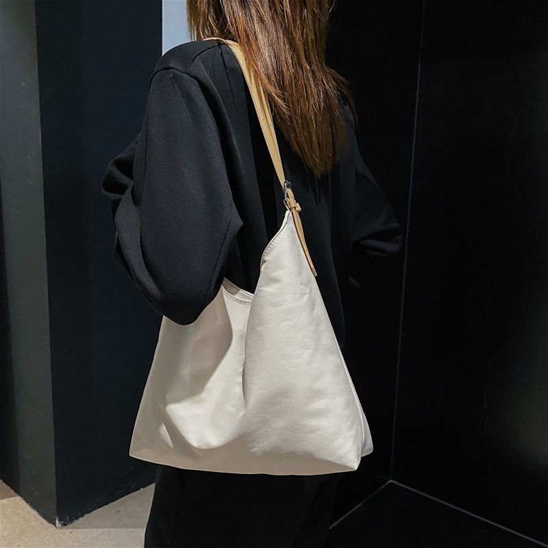 Túi xách đeo vai da mềm thời trang thu đông 2021 dành cho nữ