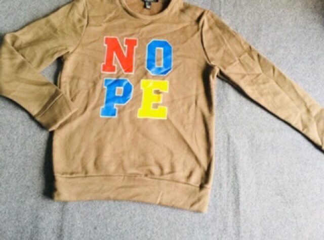 Áo nỉ chui đầu nam hiệu Forever21