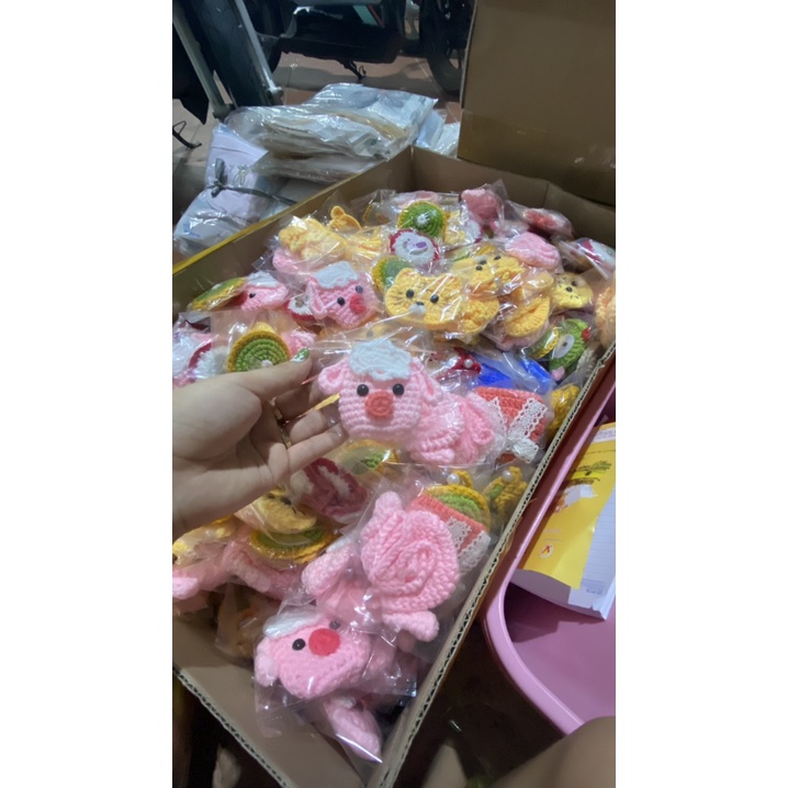 Túi đựng tỏi bằng len dày đẹp, túi đeo tránh vía cho bé nhiều hình ngộ nghĩnh