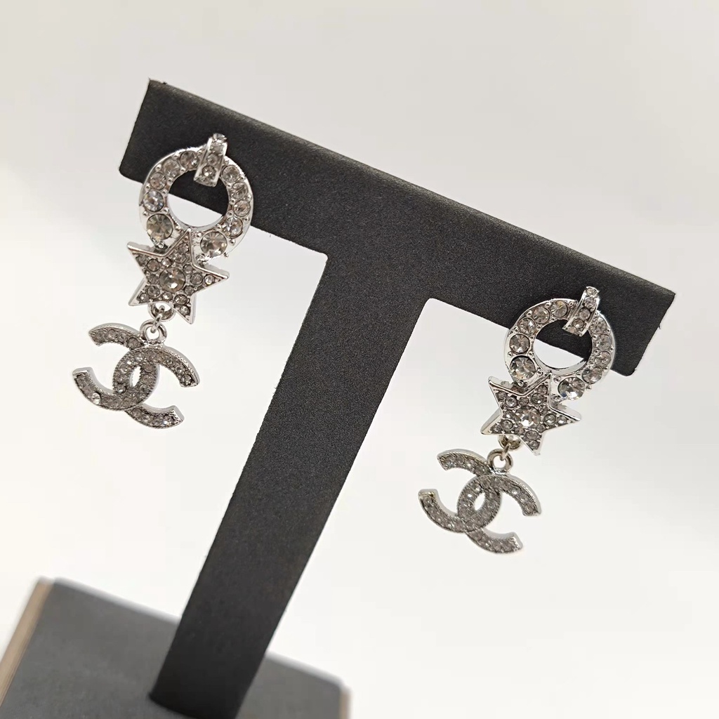 Bông Tai Đinh Tán Hình Ngôi Sao CH 2021 Với Đá Bạc Cho Nữ