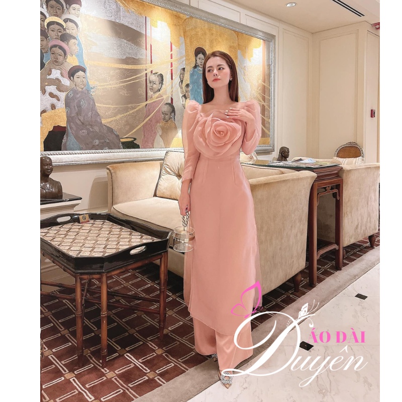 Áo dài cách tân 4 tà kết hoa 3d siêu to trước ngực cover thiết kế hot hit