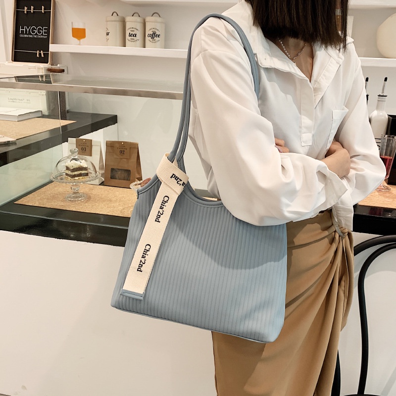 Túi Tote Đeo Vai / Kẹp Nách Xếp Ly Cầm Tay Cỡ Lớn Thời Trang Mùa Hè Hàng Mới 2022 Cho Bạn Gái