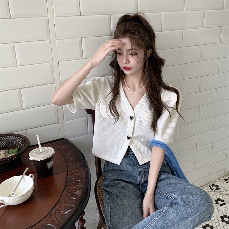 Áo Sơ Mi Tay Ngắn Phồng Cổ Chữ V Form Rộng Phong Cách Thanh Lịch