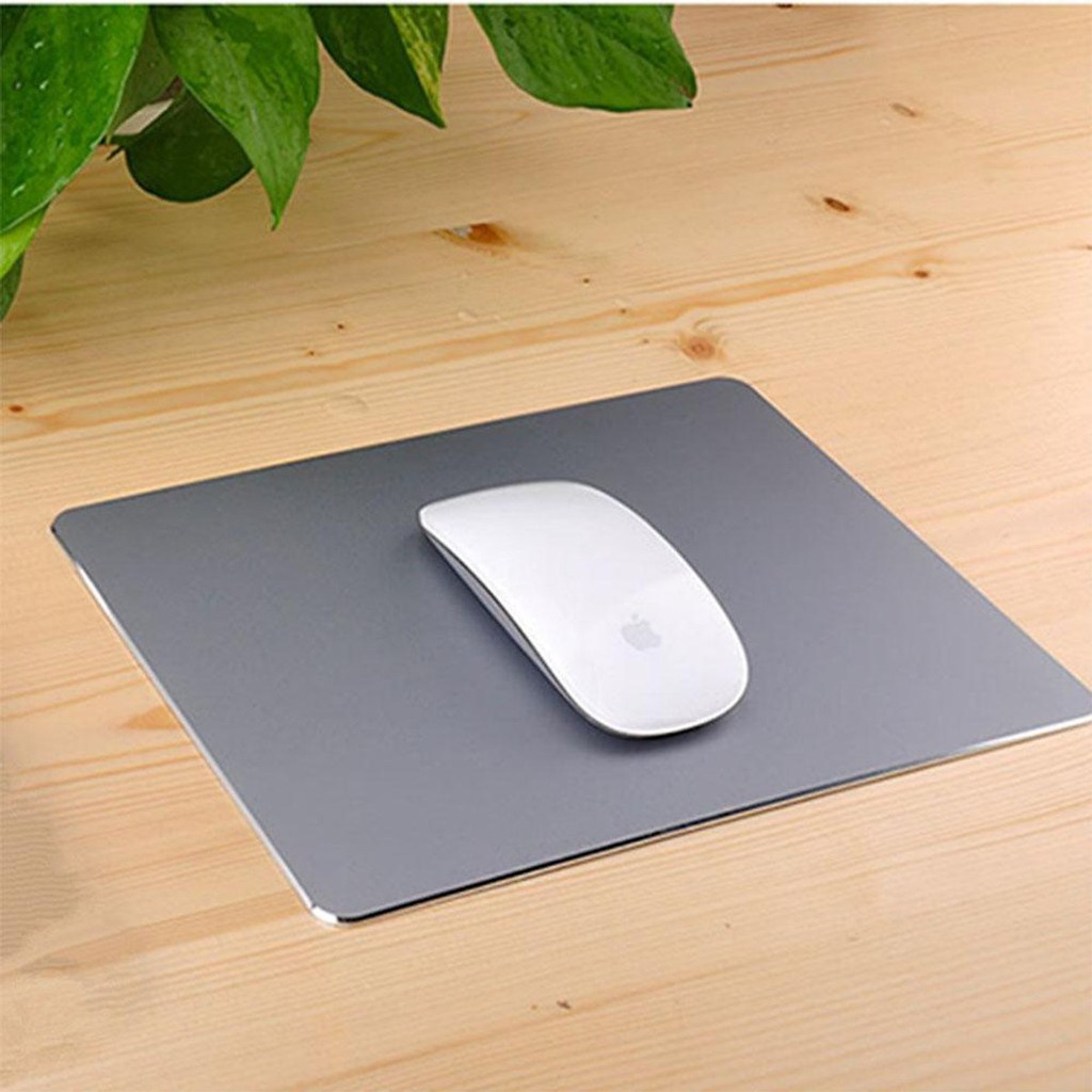 Miếng lót chuột chơi game chống trơn trượt chất liệu hợp kim nhôm ( Mouse pad )