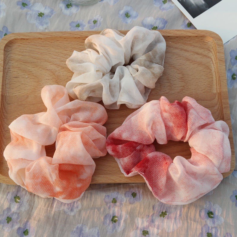 Scrunchies chun cột tóc loang loang