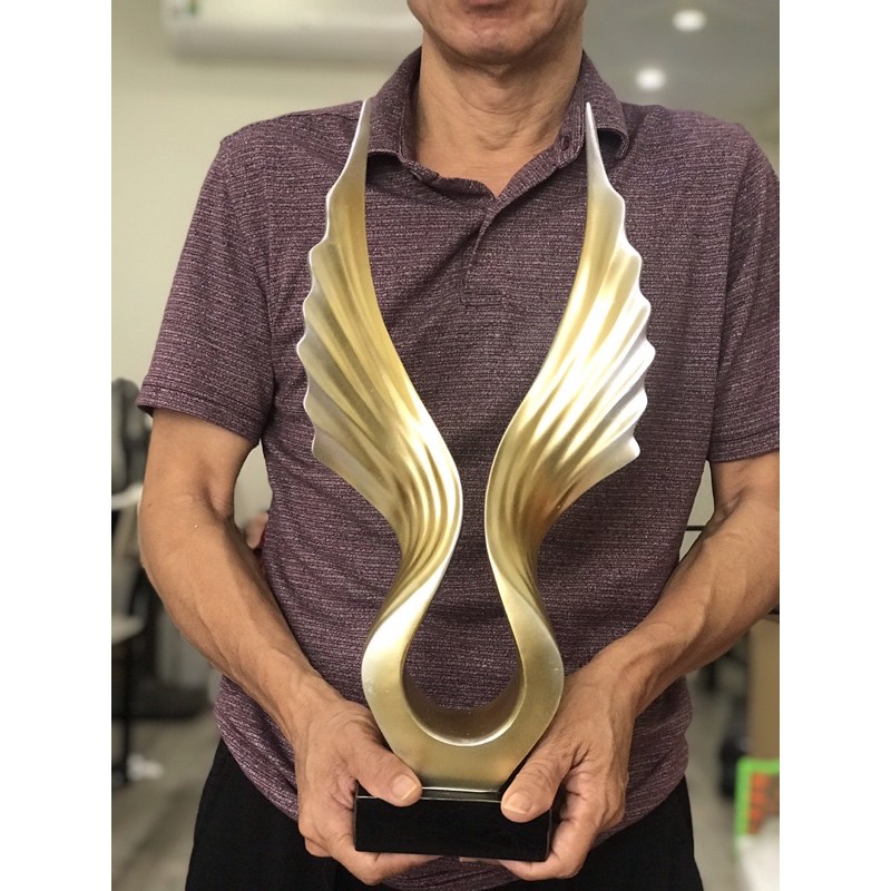 Tượng chim ưng và đôi cánh thiên thần trang trí phòng ngủ, kệ tủ, tủ rượu cực sang trọng