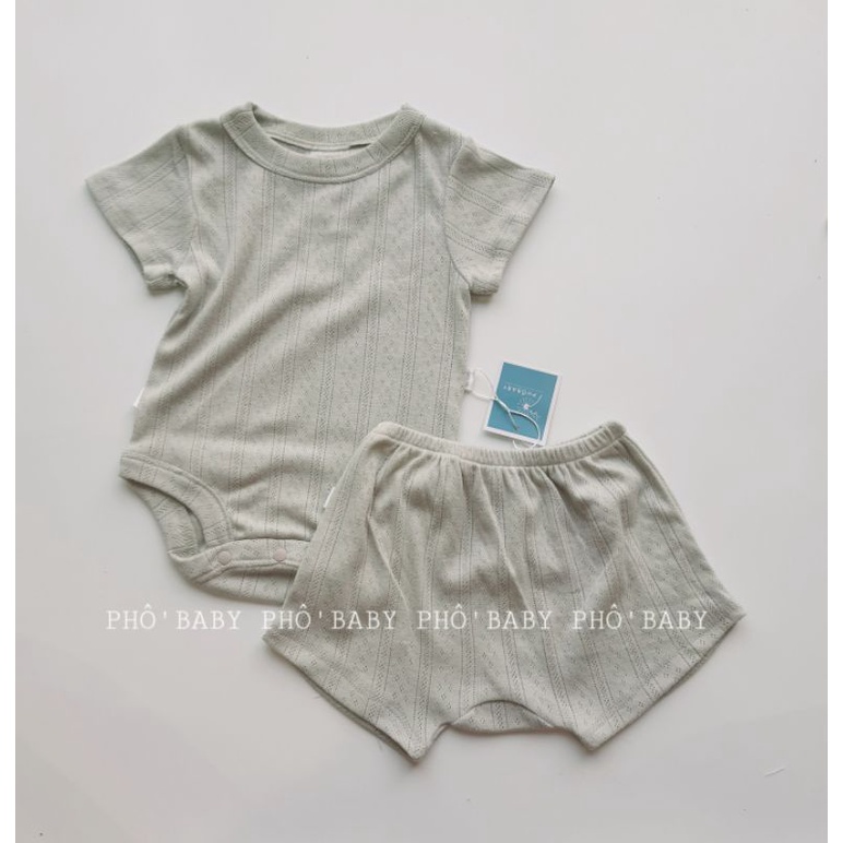 Bộ bé trai, bé gái đáng yêu