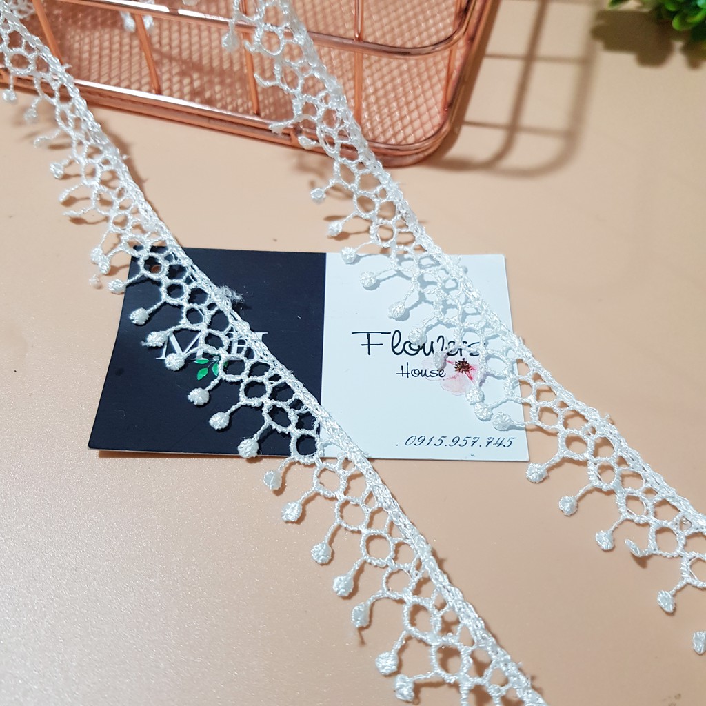RC13 Cuộn 25 mét dây ren thêu họa tiết dùng làm ren viền may đồ và trang trí Maihoaflower