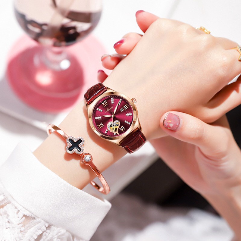 Đồng hồ nữ POCDAGAR dây da đỏ thời trang cao cấp chống nước mặt đá sang trọng phong cách hàn quốc