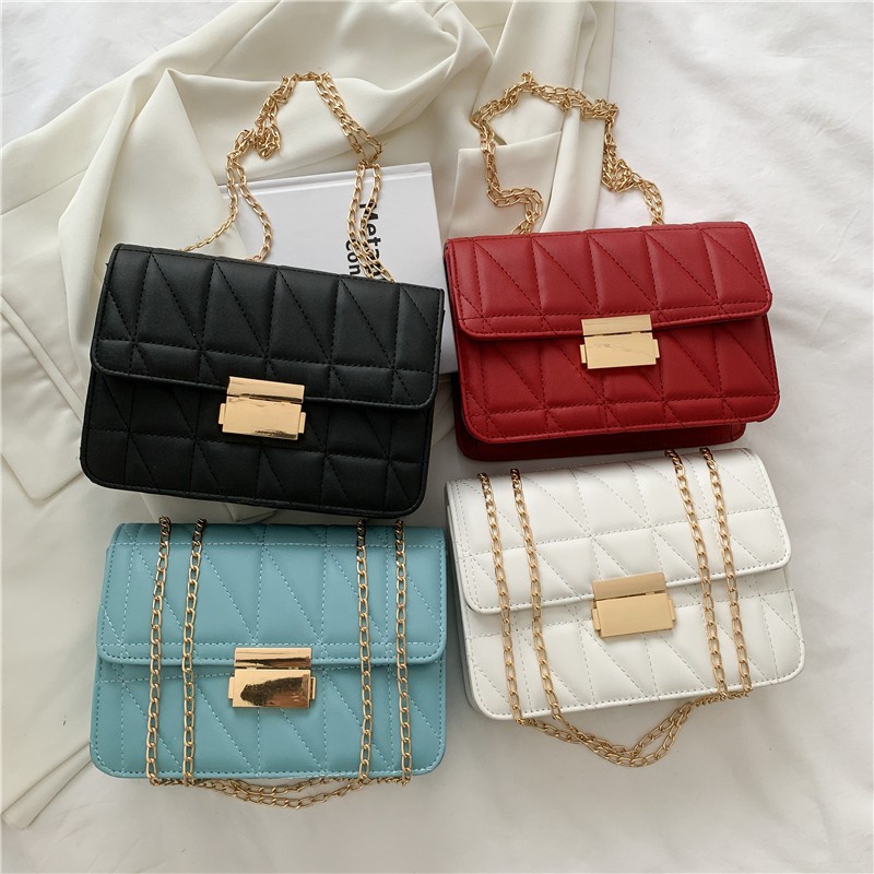 Chained small bag woman 2021 summer new trend unit shoulder bag popular block buckle oblique satchel bag connecting rhom