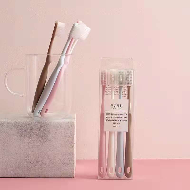 [Hàng mới về] Set 4 bàn chải đánh răng sợi lông mềm an toàn tiện dụng