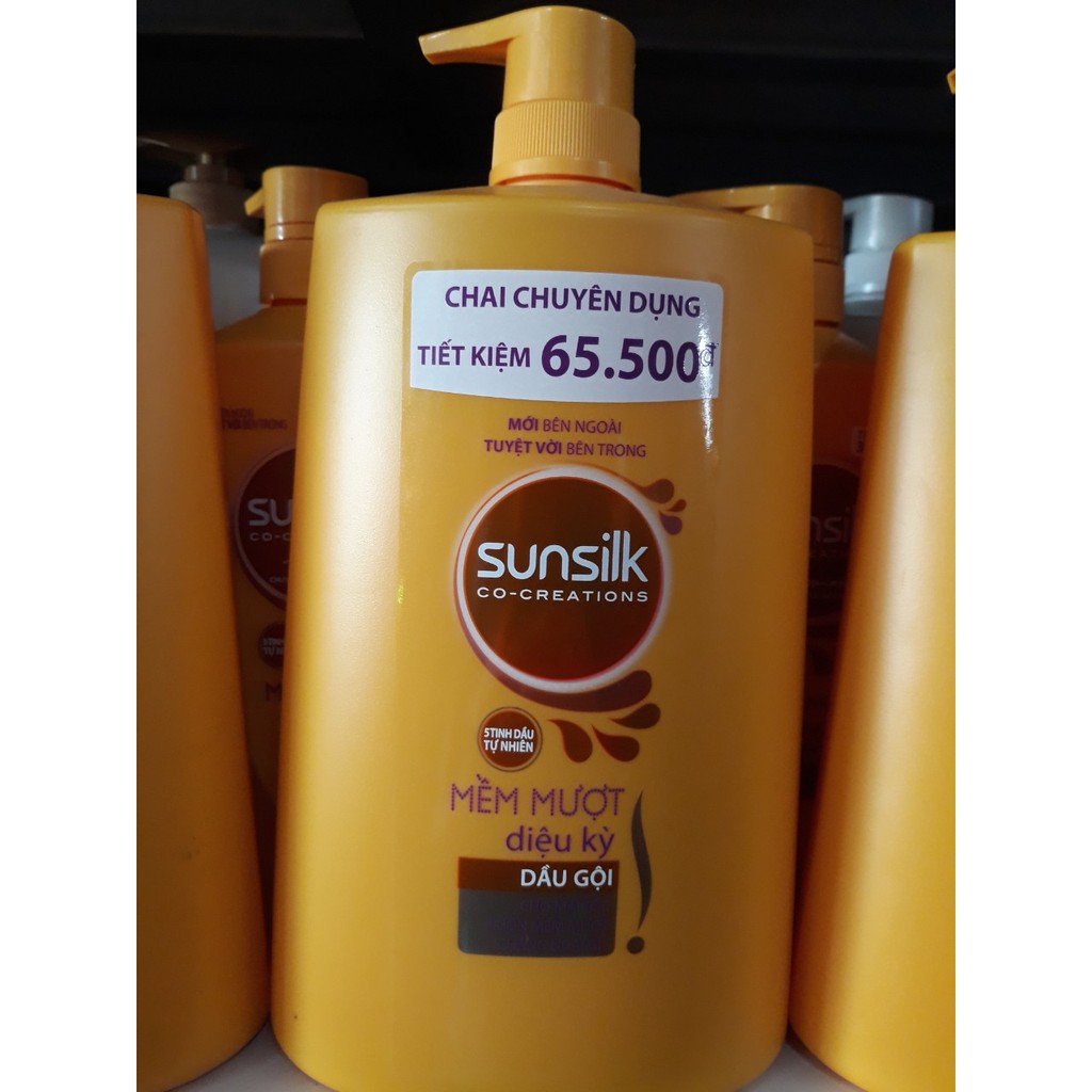 Dầu gội Sunsilk Chai 1.4kg giúp tóc mềm mượt ngát hương với dưỡng chất thiên nhiên