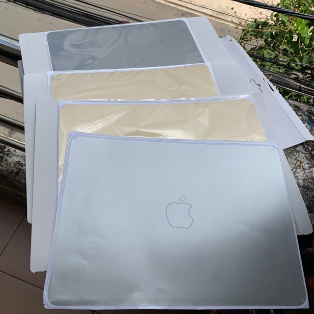 Decal Macbook 3 miếng full máy