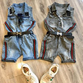 Sỉ com bo chị  trần