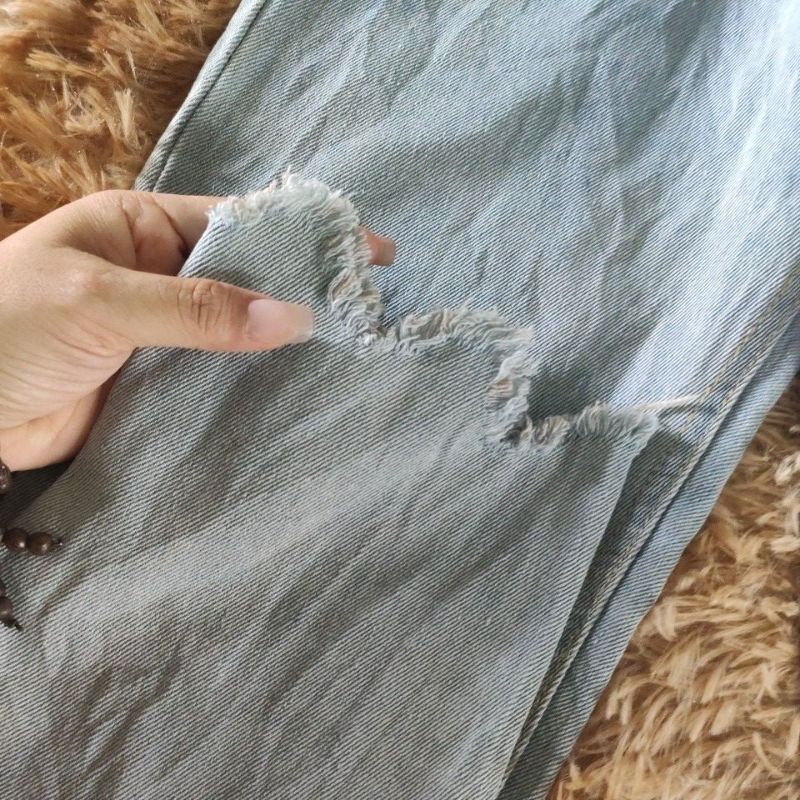 Quần jeans line kiểu pass