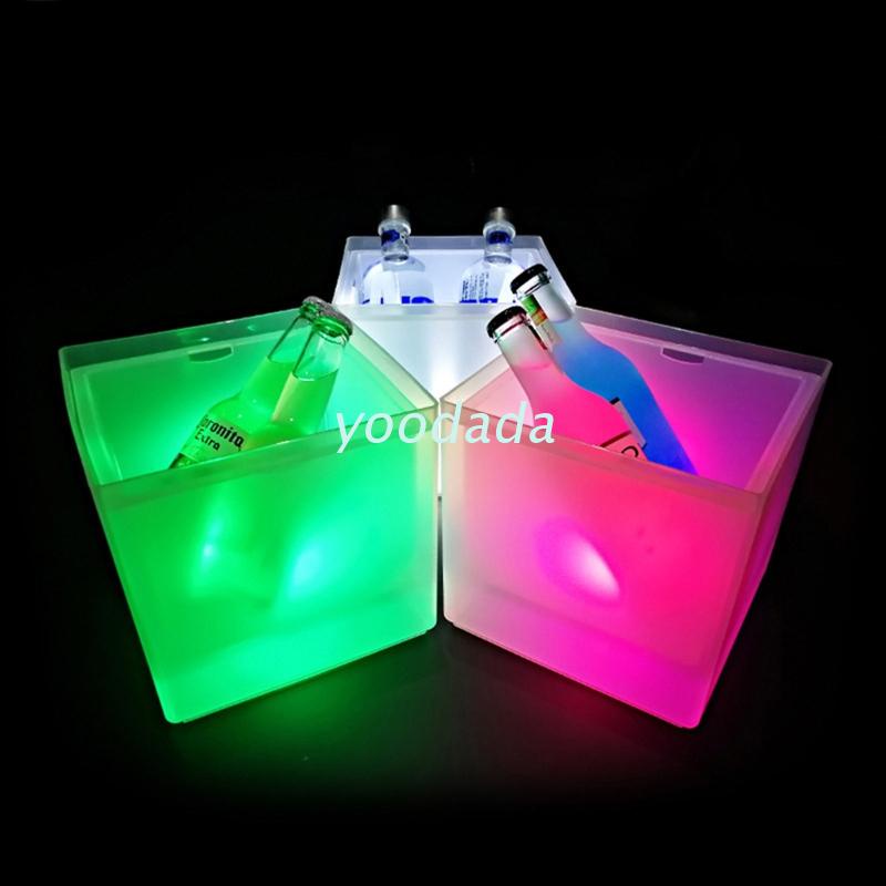 Xô Đựng Đá Có Đèn Led Nhiều Màu 5l Đứng