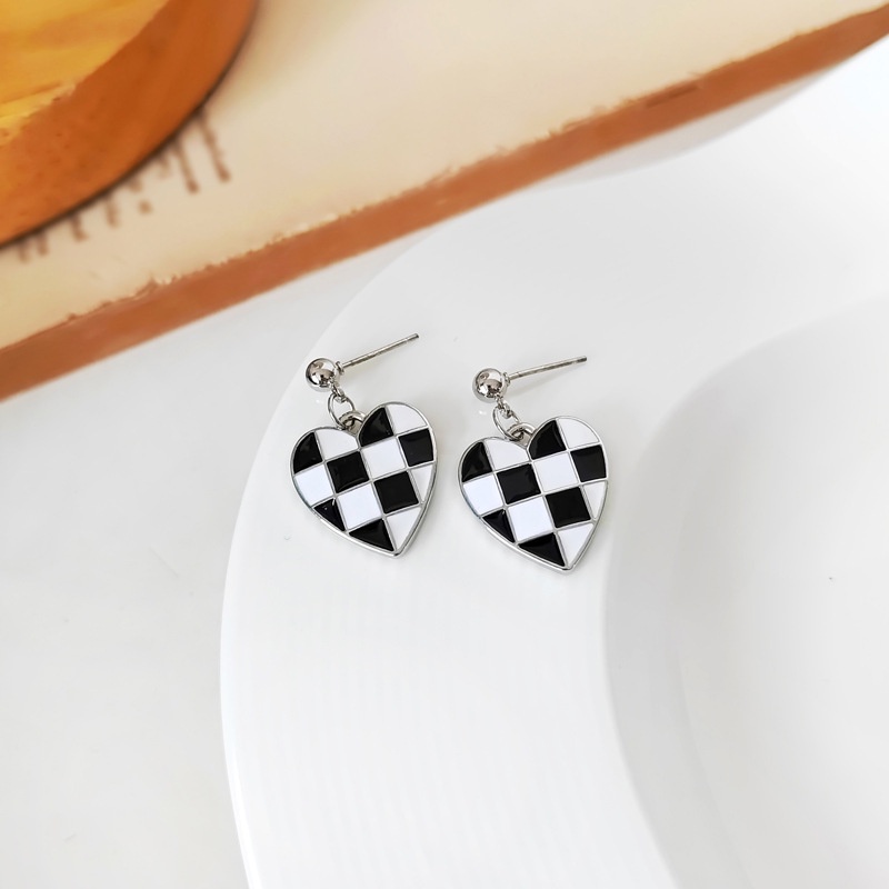 Hoa Tai/Dây Chuyền/Vòng Tay/Dây Chuyền Mặt Hình Bàn Cờ Caro Trắng Đen Phong Cách Cá Tính Cao Cấp