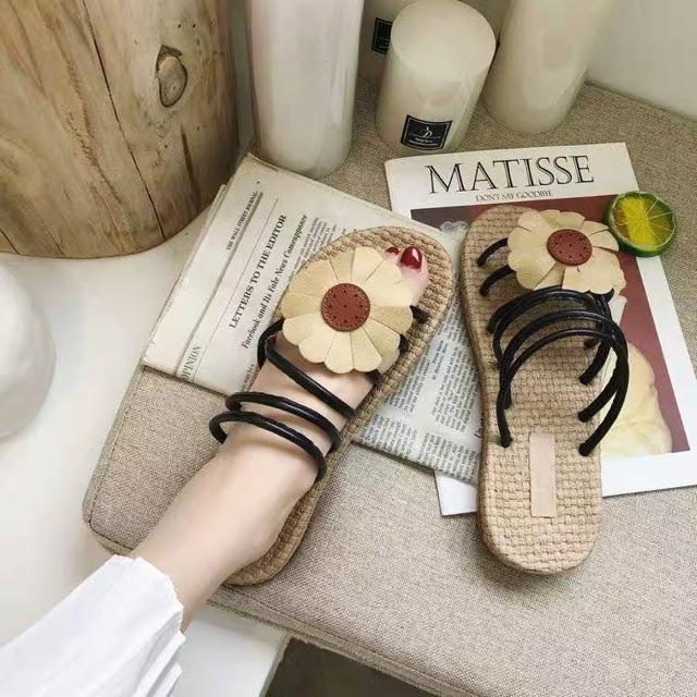 Sandal hoa cúc vintage ulzzang Dorae