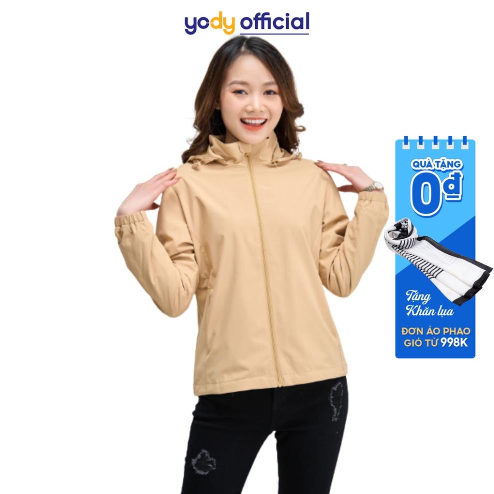 Áo gió nữ phối lưng YODY 2 lớp ấm áp nhẹ cản gió cản bụi cản nước AKN4024 Xịn