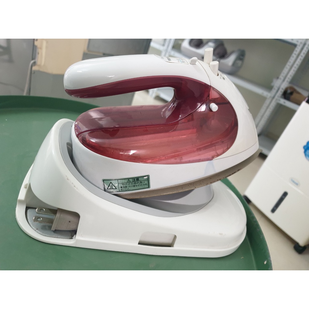 Bàn Là Hơi Nước không dây Nhật Bản