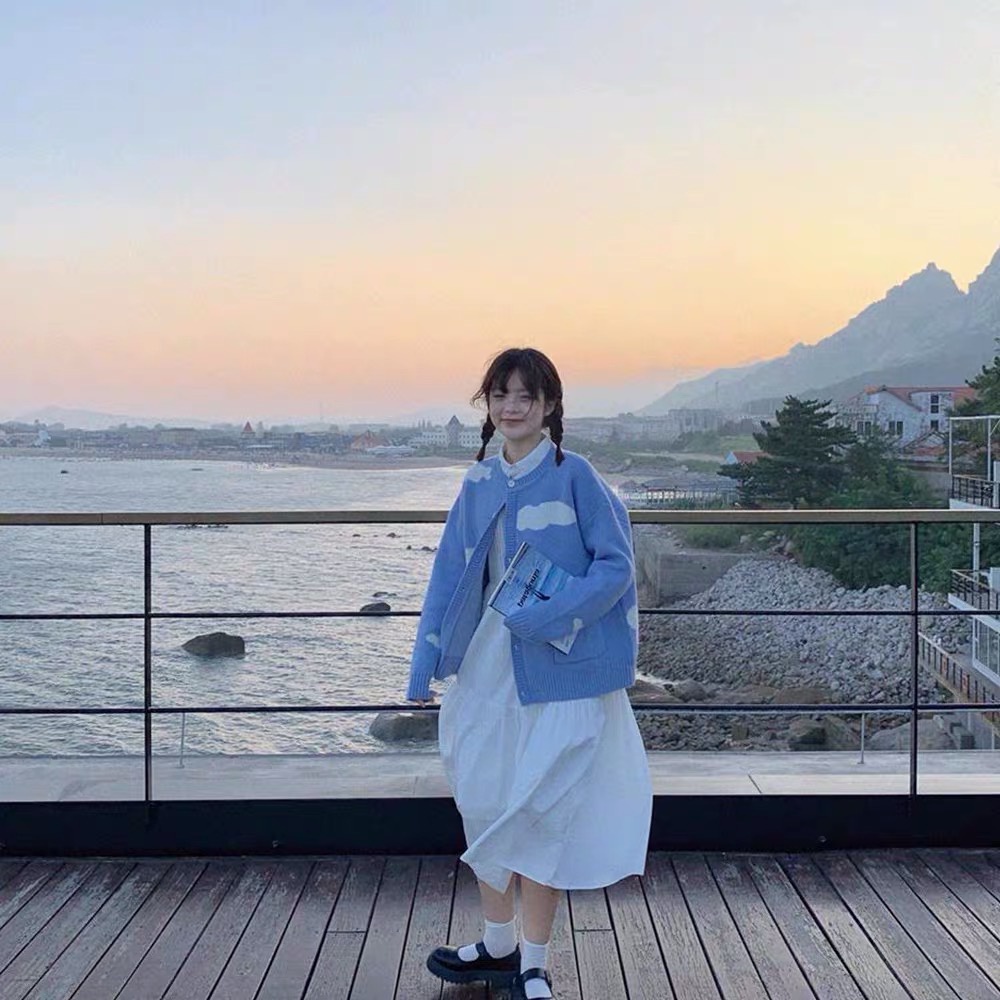 Áo cardigan Forgirl cổ tròn họa tiết đám mây cực cute