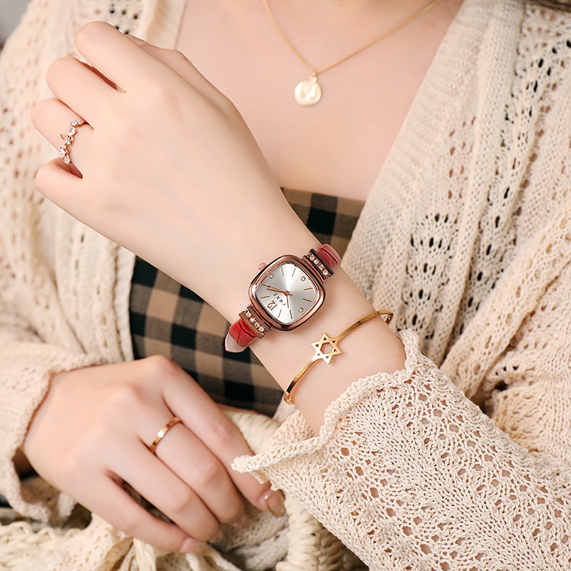 Đồng hồ nữ dây da mặt vuông thời trang cao cấp