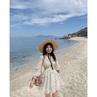 Đầm hoa phối bèo cutout eo hở lưng