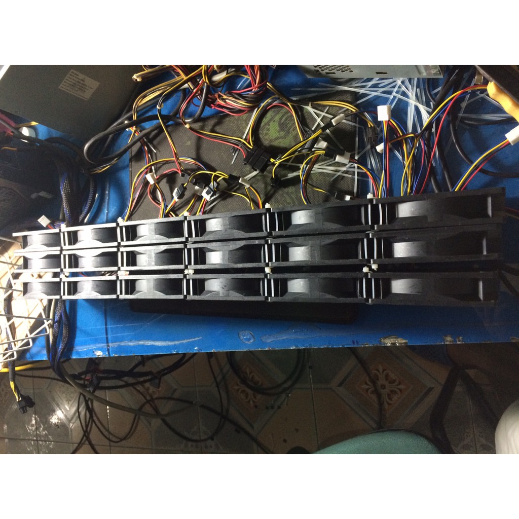 Dãy 6 quạt server 9cm, chiều dài 54cm, fan 12v tháo máy bộ