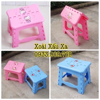 Ghế nhựa xếp hình hello kitty, đoraemon dễ thương tiện lợi