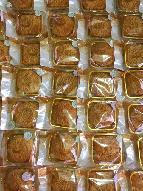 Bánh Trung Thu Ngọt - 200gr - Đồng giá 50k ko trứng