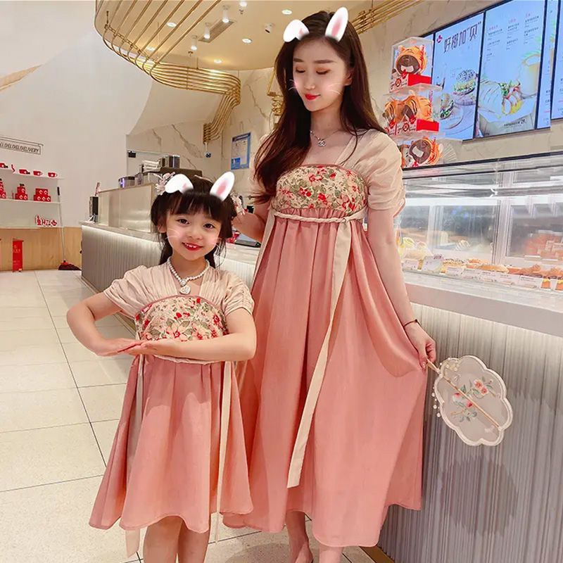 Váy hán phục cổ trang cho mẹ và bé