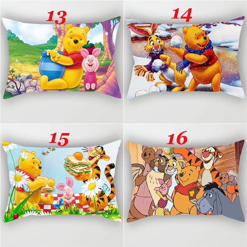Vỏ Gối Hình Chữ Nhật In Họa Tiết Hoạt Hình Winnie Pooh Đáng Yêu