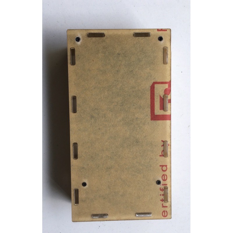 Box mica 4 cell 26650 không mạch,pin