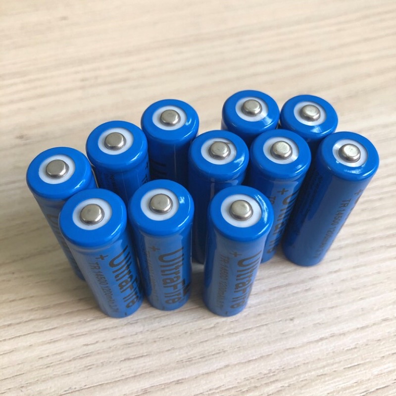 Pin sạc Lithium ion 14500  màu xanh nước biển