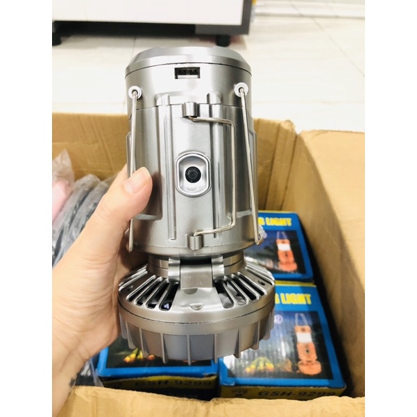 Đèn năng lượng mặt trời kèm quạt Hàn chuẩn GSH-9299