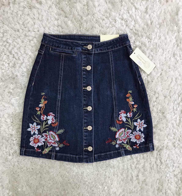 Chân váy thêu hoa | BigBuy360 - bigbuy360.vn