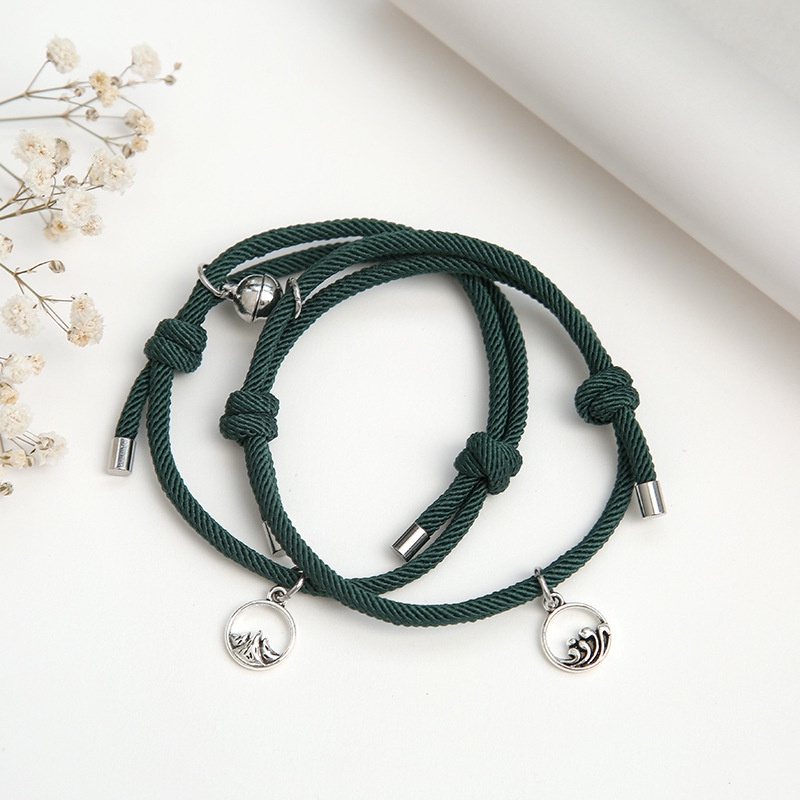 Bộ 2 Vòng Tay Dây Thừng Mặt Hình Quả Bóng Hít Nam Châm Bằng Hợp Kim Không Gỉ Sáng Tạo Làm Quà Tặng Cho Nam Và Nữ
