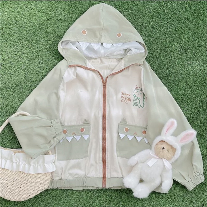 Áo khoác khủng long xanh lá ulzzang form rộng cute kate 2 lớp thêu hình nón to có túi