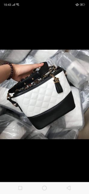 Túi ngọc trinh xinh xắn