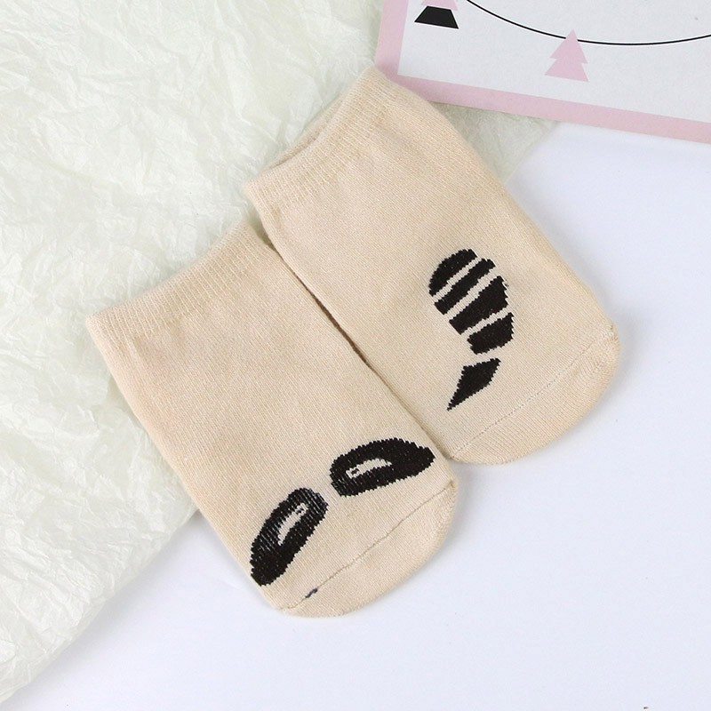 Đôi vớ cotton chống trượt in họa tiết động vật đáng yêu ngộ nghĩnh cho bé