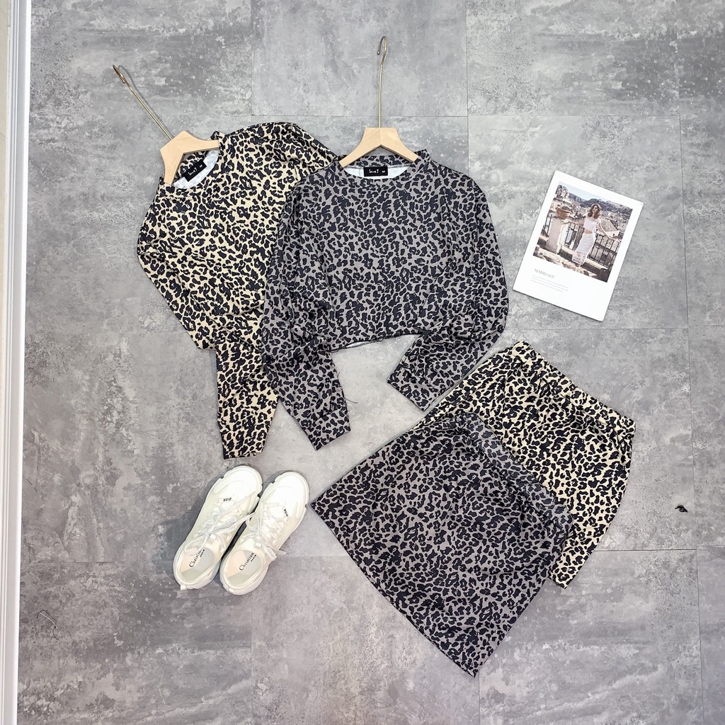 set áo croptop tay dài kèm chân váy họa tiết da báo,váy dáng dài kẻ caro vintage kèm áo khoác kaki phong cách ulzzang