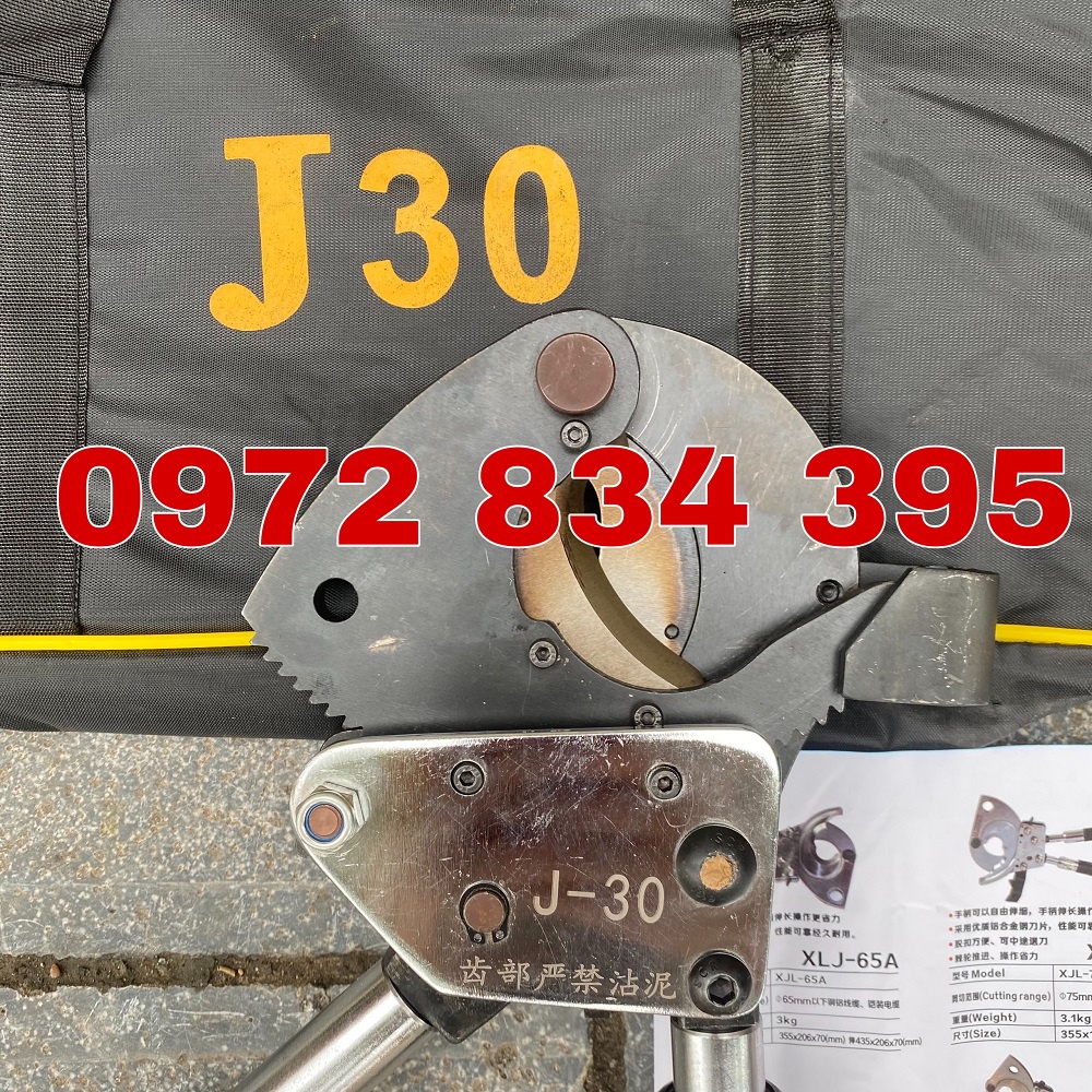 Kìm cắt cáp lõi thép ACSR J30