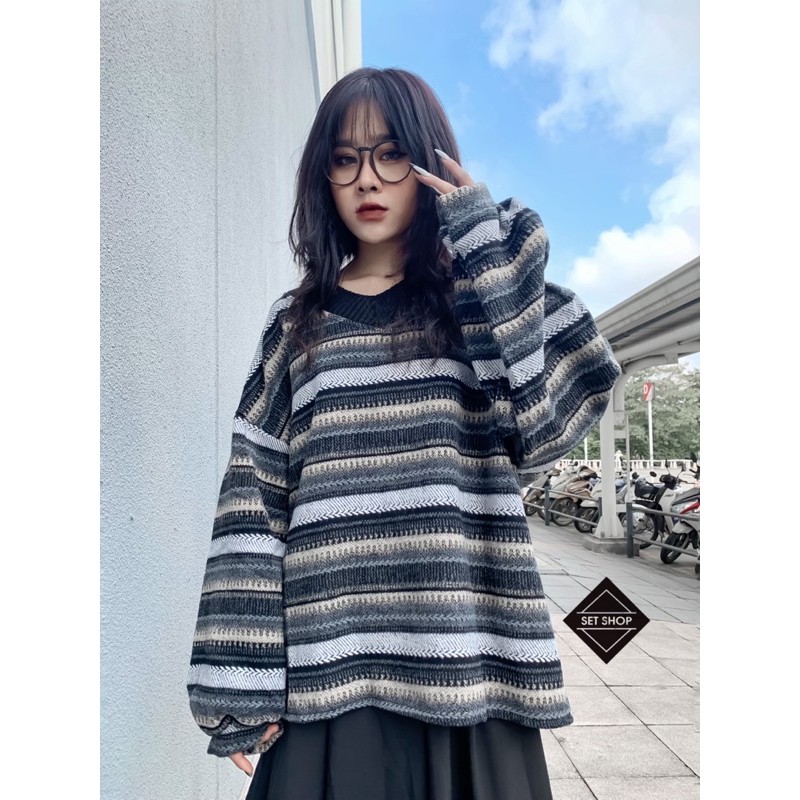 Áo len hoạ tiết vintage