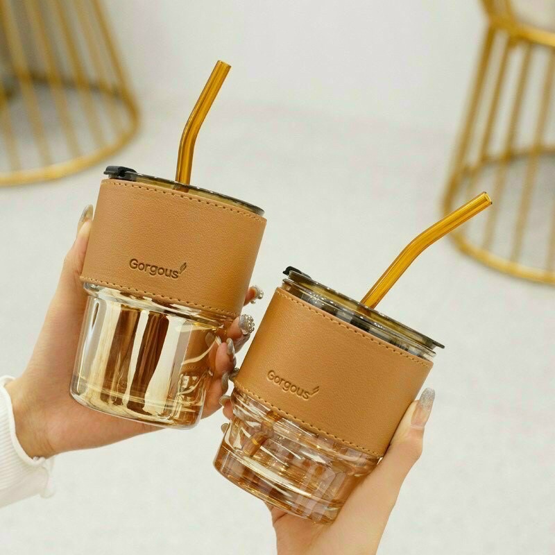 Ly giữ nhiệt xin xỏ.