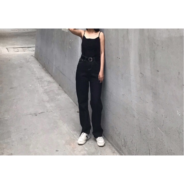 Sẵn_ Quần Jean ống dài rộng gập gấu đen retro