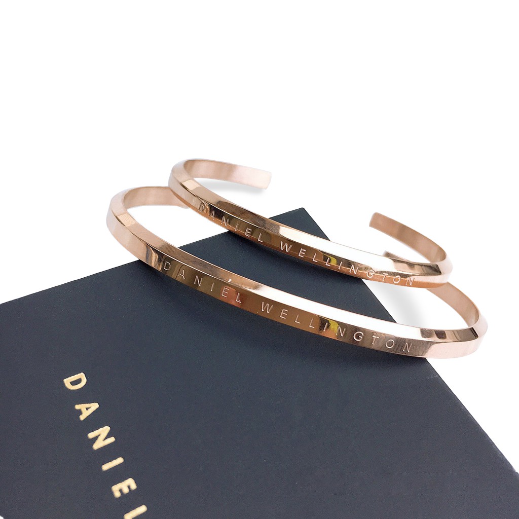 Vòng tay Daniel Wellington Classic Rose Gold DW Cuff Chính Hãng